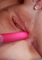 Hot and sexy coed Chloe uses he vibrator and masturbates, Chloe Addison (chl038) ATK Petites: Chloe Addison (Hot and sexy coed Chloe uses he vibrator and masturbates)