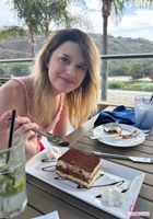 ATK Girlfriends: Dez Hansen (ATK Girlfriends Dez Hansen Photo Set)