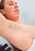 ATK Natural & Hairy: Eden (Eden in scary hairy)