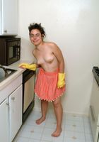 ATK Natural & Hairy: Holly (Holly in scary hairy)