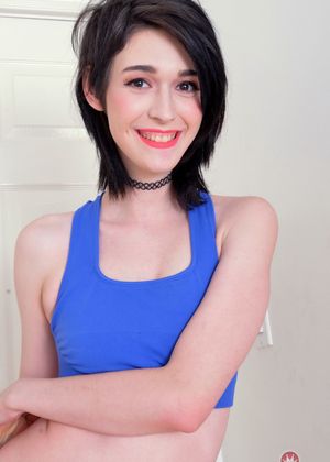 Ivy Aura from ATK Galleria