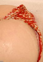 Jessie likes to get naked and wet in the bathtub, Jessie (jes036) ATK Archives: Jessie (Jessie likes to get naked and wet in the bathtub)
