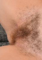 ATK Natural & Hairy: Jessica Biel (Jessica Biel is proud to show the hairy gape.)