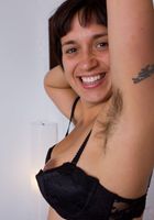 Hairy Liandra spreads her bush, Liandra Dahl (lia012) ATK Natural & Hairy: Liandra Dahl (Hairy Liandra spreads her bush)