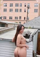 ATK Exotics: Lynn Love (Lynn Love in nudism)