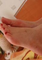 ATK Natural & Hairy: Mariya (Mariya in scary hairy)