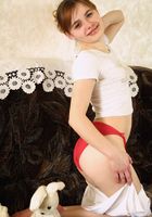Natalia in young and hairy, Natalia (nat060) ATK Petites: Natalia (Natalia in young and hairy)