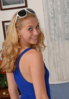 Natasha loves her sunglasses and thngs get hot as she strips, Natasha (nat122) ATK Archives: Natasha (Natasha loves her sunglasses and thngs get hot as she strips)