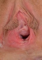 Nickey leans back and gapes., Nickey Huntsman (nic093) ATK Petites: Nickey Huntsman (Nickey leans back and gapes.)
