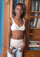 Nikkie in footfetish, Nikkie (nik020) ATK Exotics: Nikkie (Nikkie in footfetish)