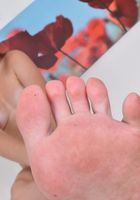 Saleena does some incredible toe spreads and pussy gaping., Saleena Hann (sal022) ATK Galleria: Saleena Hann (Saleena does some incredible toe spreads and pussy gaping.)
