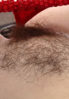 Sara Hart from ATK Natural & Hairy