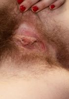 ATK Natural & Hairy: Snow (Snow lets her bush out for some nasty spreads)