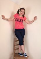 ATK Natural & Hairy: Alice mai (Sexy Alice mai shows off her bush)