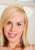 ATK Archives: Tara Lynn Foxx (Tara Lynn Foxx in upskirts and panties)