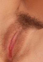 ATK Natural & Hairy: Viki (Viki can gape)