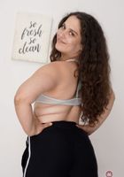 Ziggy Star Streetwear Slut, Ziggy Star (zig002) ATK Natural & Hairy: Ziggy Star (Ziggy Star Streetwear Slut)
